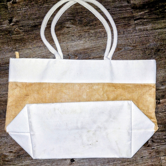 Disney Cruise Line Castaway Club Tan and White Tote - Picture 3 of 3